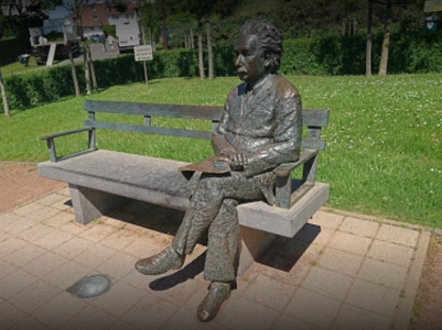 Einstein statue De Haan